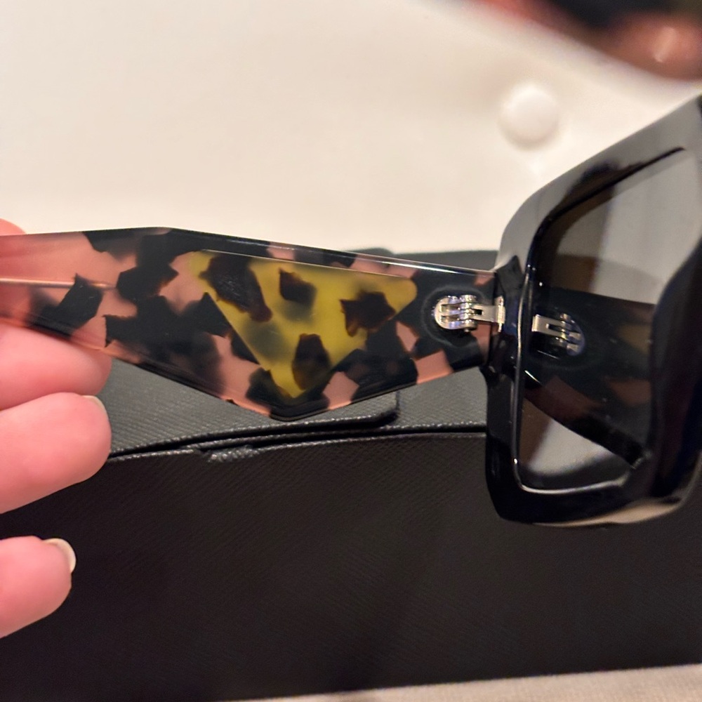 PRADA PR 23YS Black & Pink Tortoise Shell Sunglasses NWT RETAIL $600+ - Picture 8 of 12